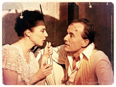 la-fabuleuse-histoire-de-Sarah-Bernhardt-(1)